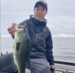 @t_mizuno_ ✨✨
アルフハイトプロスタッフの水野さん🚤

好反応が1日続いた霞ヶ浦。
ALFHEID　 OCTAL CRAWLER 5"　相模ミミズゥ 2.2gネコで真っ黒なブラックバス。
ALFHEID
https://tackle8.com/

Fishing line : DUEL TB CARBON BASS 8lb

#バスつり 
#bassfising 
#つり 
#アルフハイト
#オクタルクローラー
#矢口釣具店 
#つばきもとボート 
#alfheid